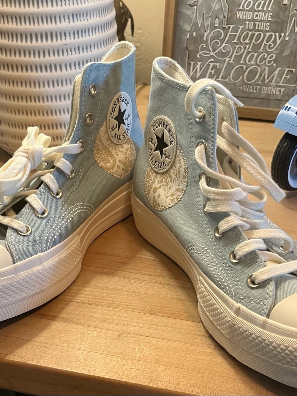 Converse High Top Sneakers - Blue/Blue/Egret, size Women’s 8.5, new with box. - Picture 7 of 10